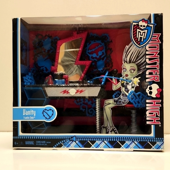 monster high Other - NIB, 2012  Monster High, Vanity Frankie Stein.